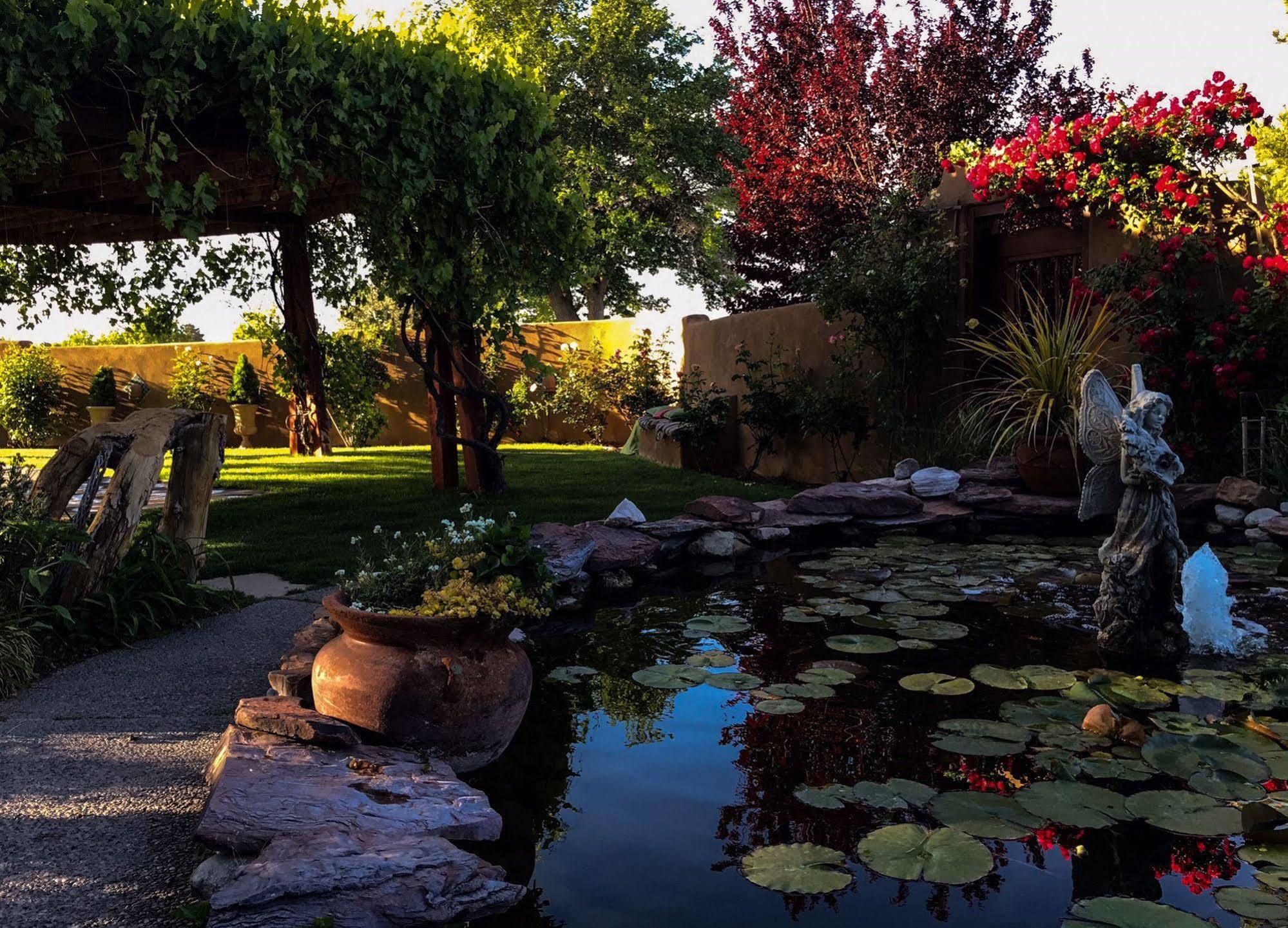 The Inn At Paradise Albuquerque Exterior photo